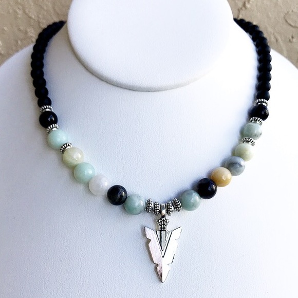 Genuine amazonite & onyx choker arrow necklace - Picture 7 of 10